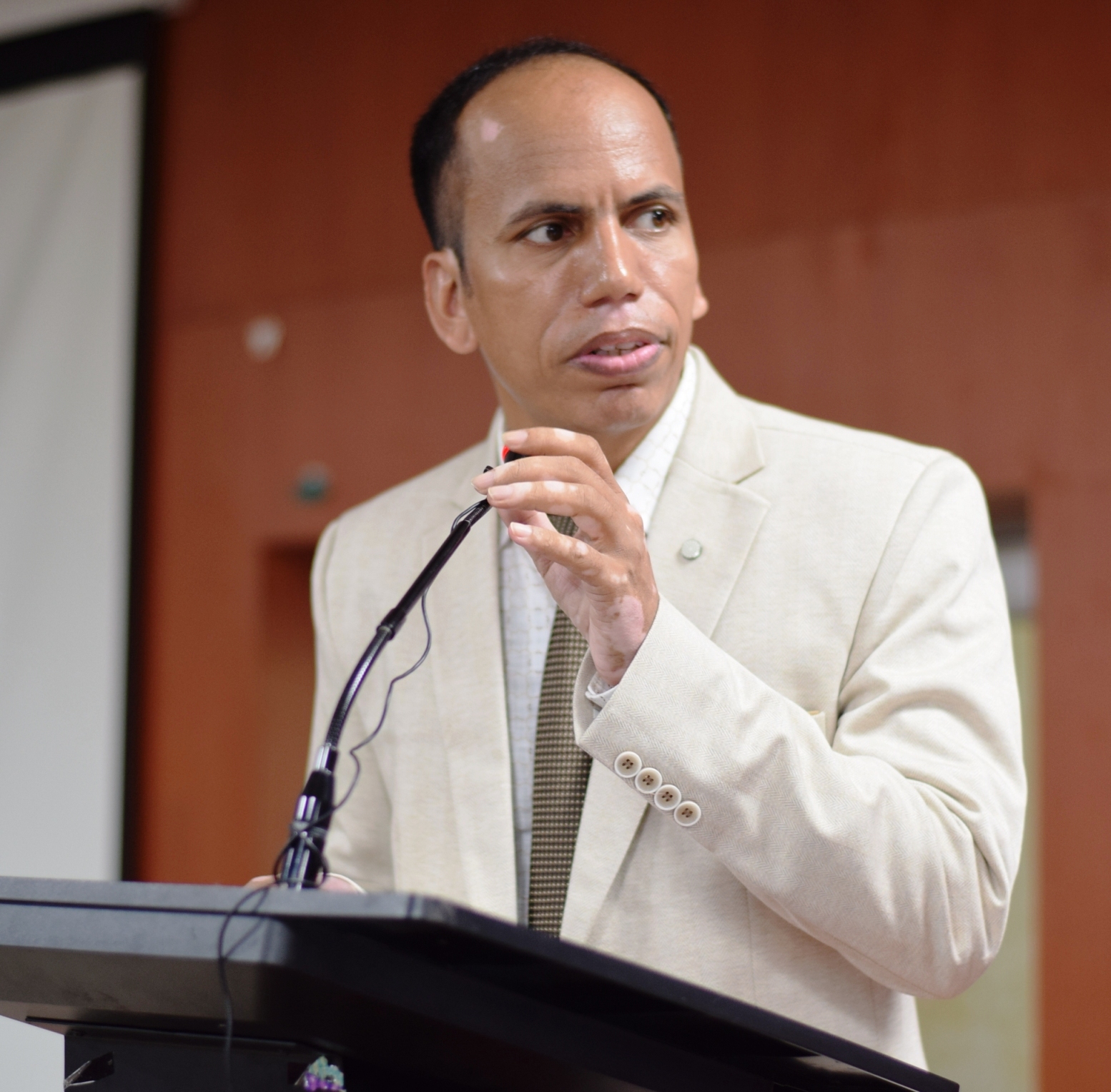 Dr. Yogesh Kumar